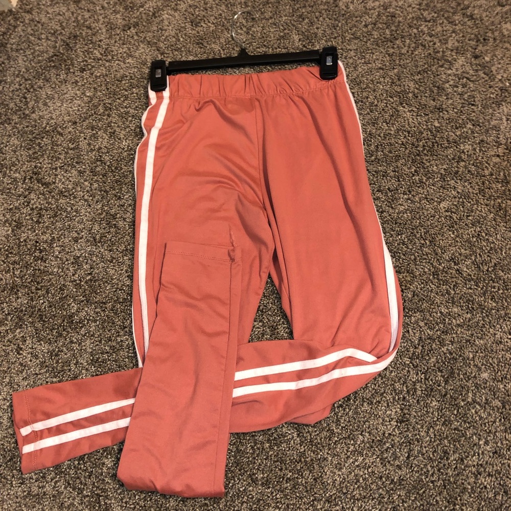 peach colored tights w white strips